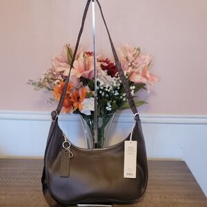 Low Start BAGGU Medium Recycled Leather Crescent Bag